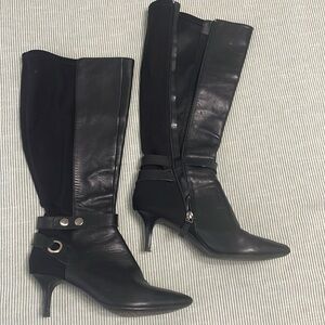 Tahari black boots size 7.5